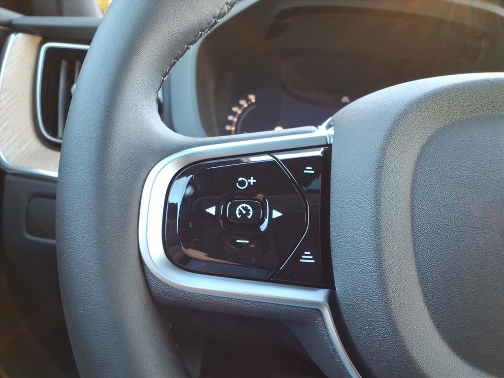 New 2026 Volvo XC60 B5 Plus w/ Protection Package Premier image 21