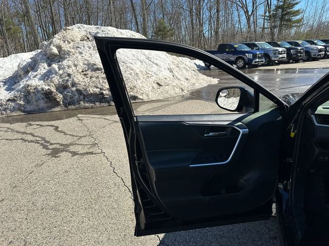 Certified 2024 Toyota RAV4 SE w/ Weather & Moonroof Package image 26