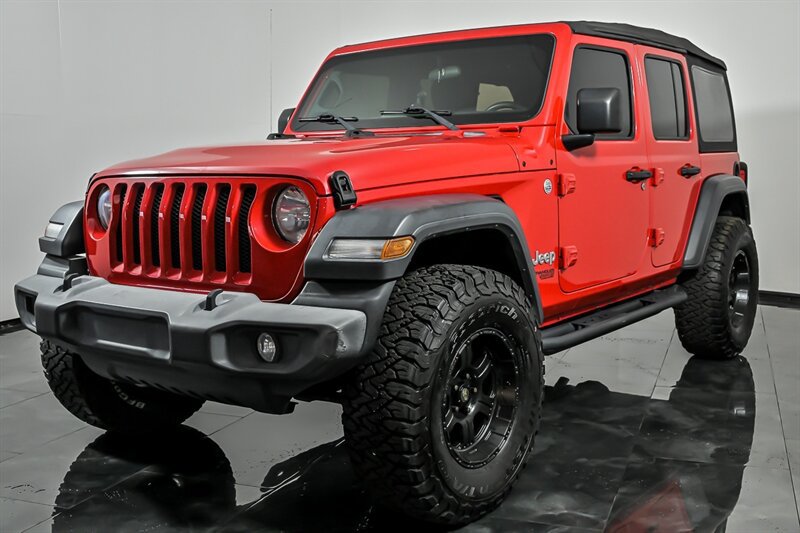 Used 2018 Jeep Wrangler Unlimited Sport AWD/4WD image 5