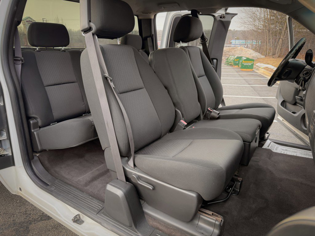 Used 2012 Chevrolet Silverado 3500 LT image 20