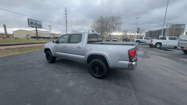 Used 2019 Toyota Tacoma SR5 AWD/4WD image 6