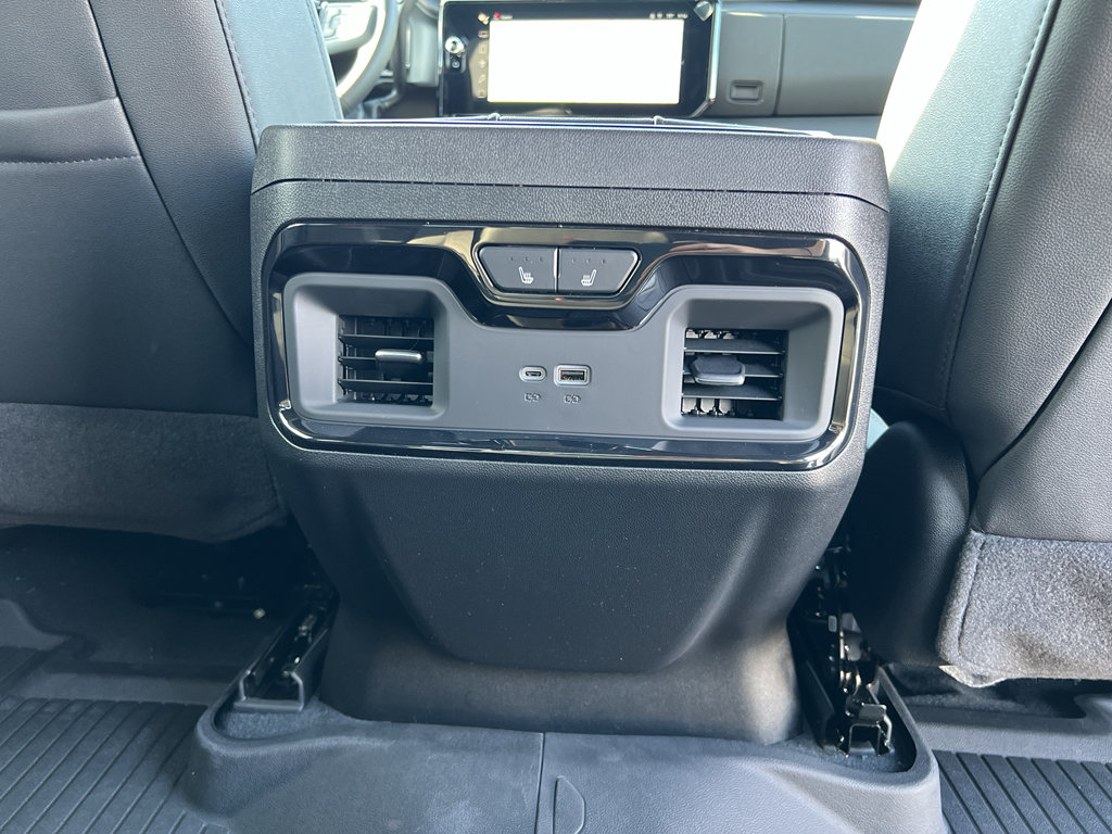 New 2026 GMC Sierra 2500 AT4 w/ AT4 Premium Plus Package AWD/4WD image 28