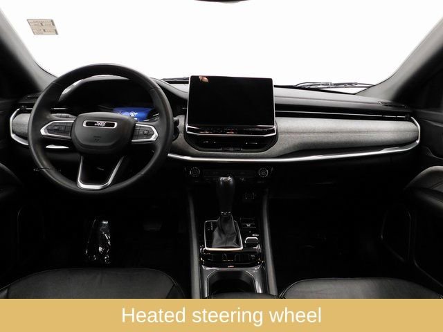 Used 2023 Jeep Compass Latitude image 26