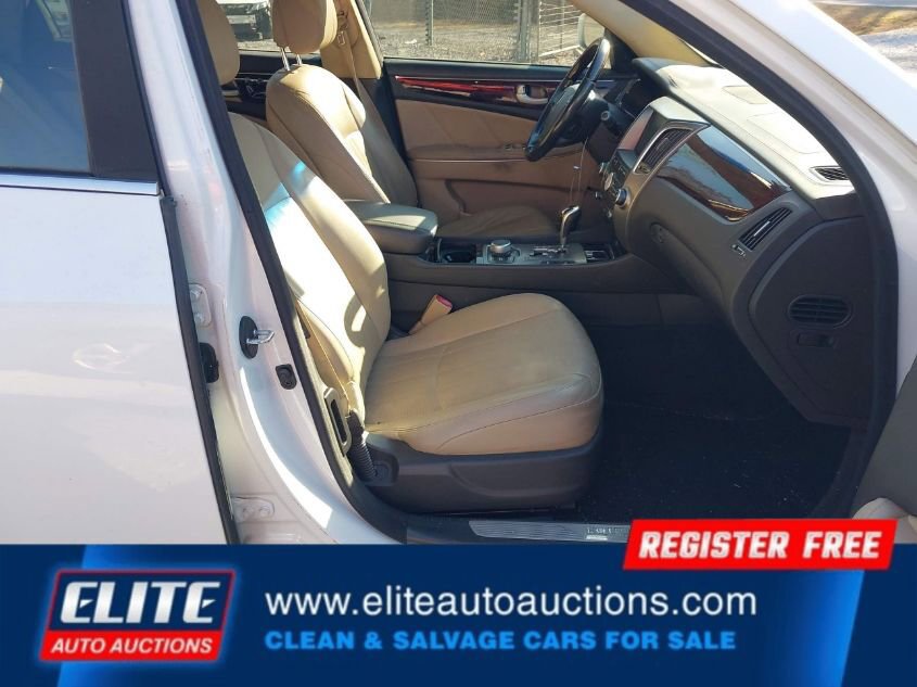 Used 2012 Hyundai Equus Signature image 9
