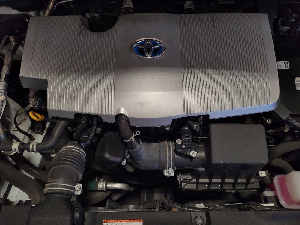 Used 2022 Toyota Prius XLE FWD image 30