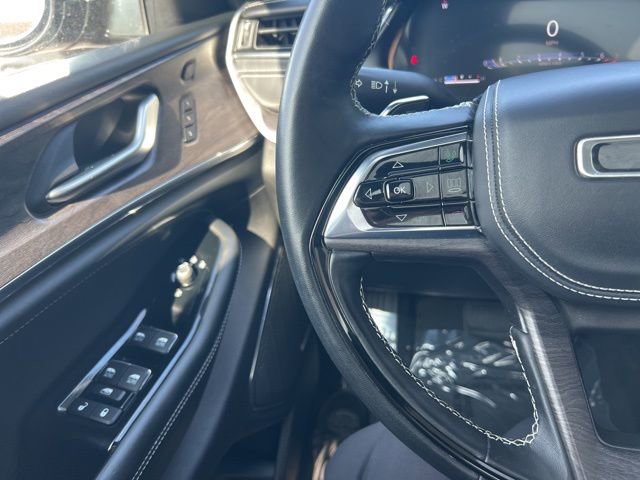 Used 2023 Jeep Grand Cherokee Overland w/ Adv Protech Group III image 13