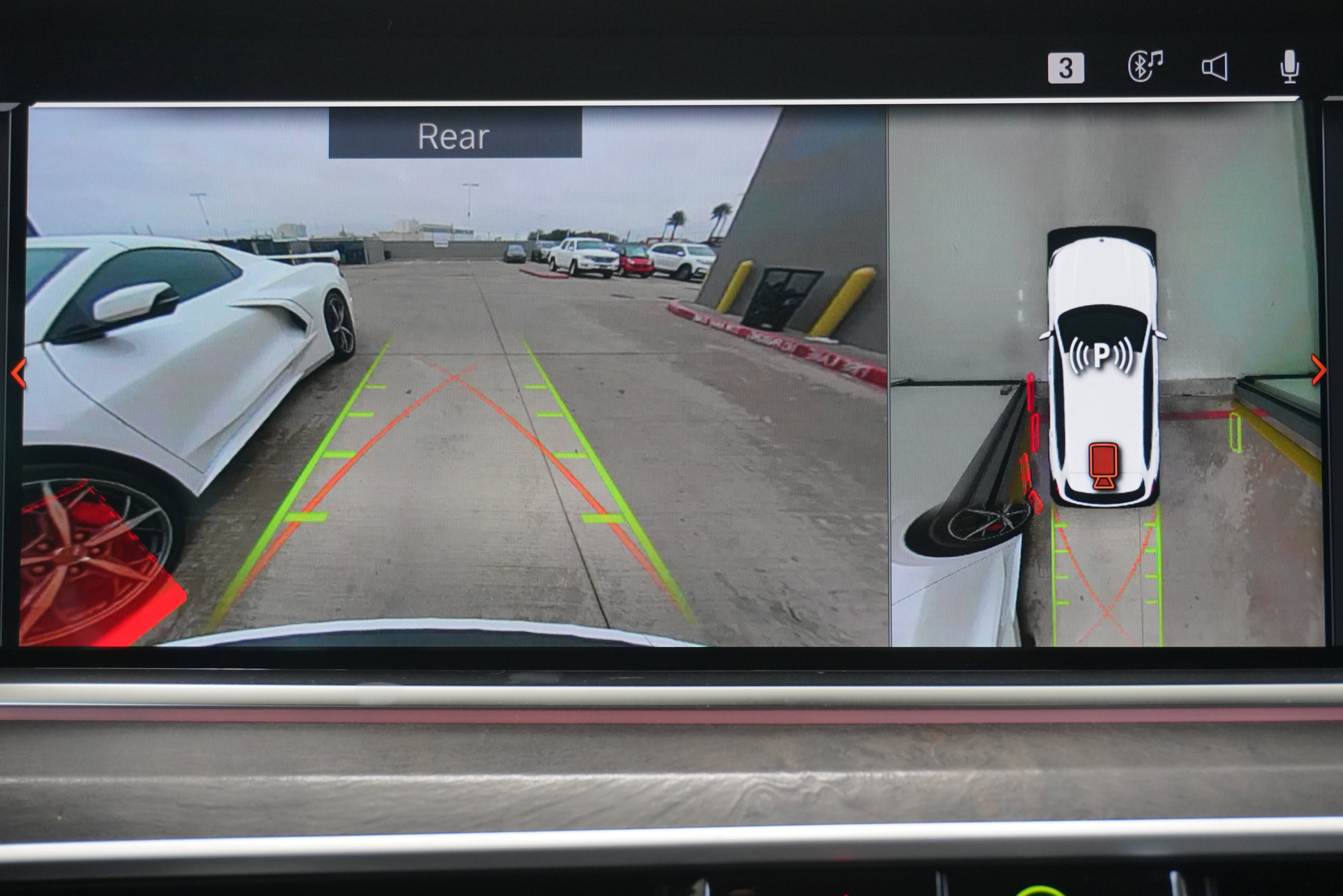 Used 2022 BMW X5 sDrive40i w/ Parking Assistance Package image 38