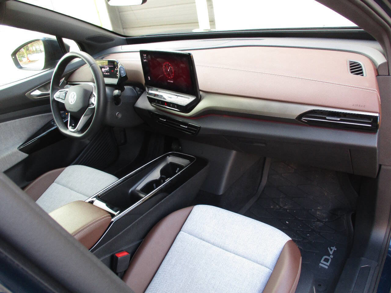 Used 2023 Volkswagen ID.4 Pro image 67