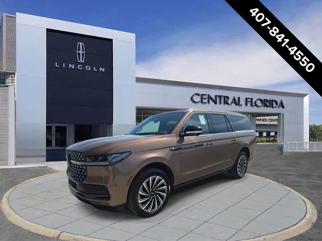 New 2026 Lincoln Navigator L Black Label AWD/4WD image 7