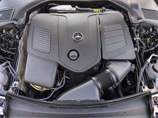 Used 2025 Mercedes-Benz C 300 Sedan image 23