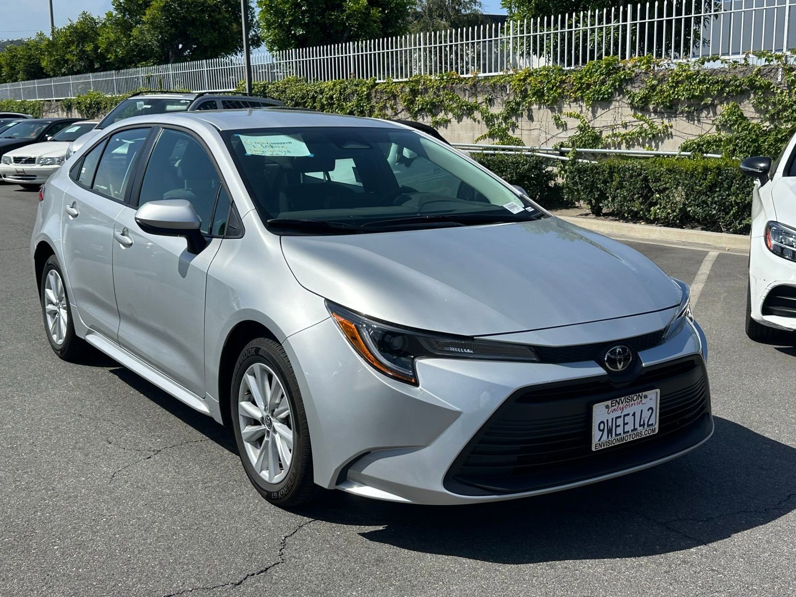 Used 2026 Toyota Corolla LE w/ LE Premium Package image 4