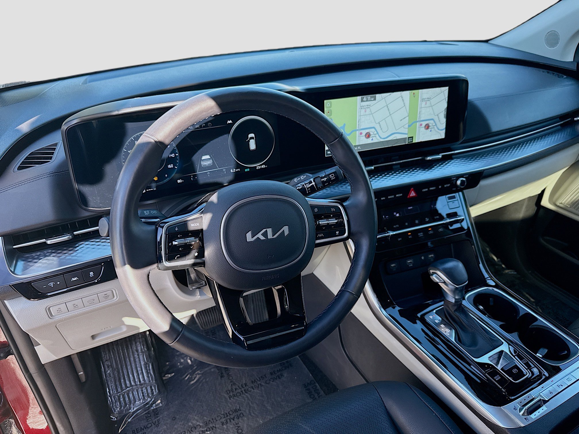 Used 2024 Kia Carnival SX Prestige image 7