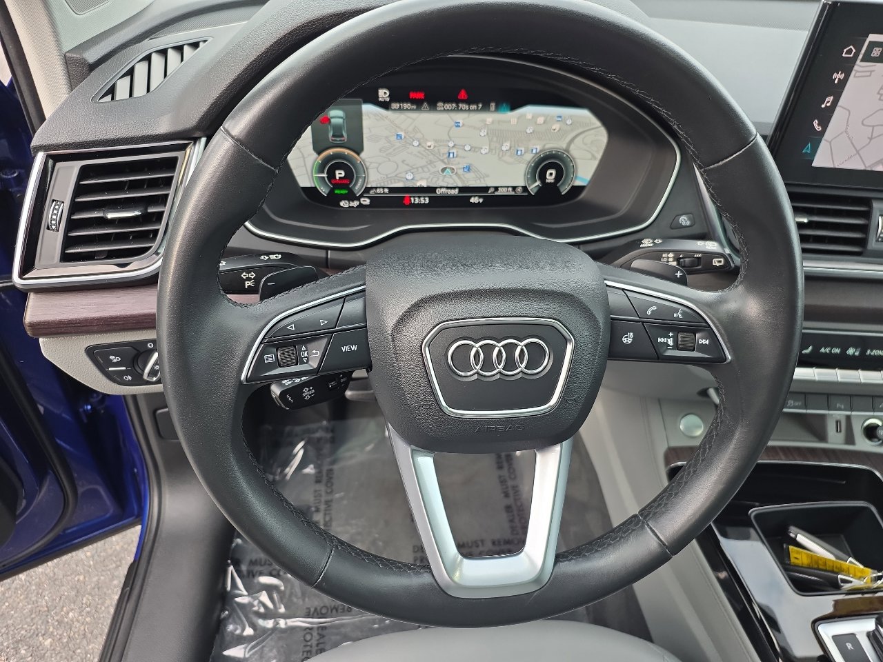 Used 2021 Audi Q5 e Premium Plus w/ Premium Plus Package image 24