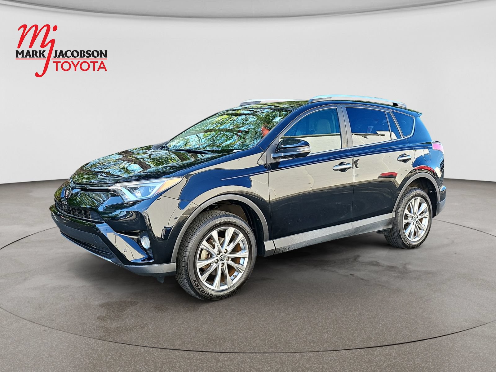 Used 2018 Toyota RAV4 Limited w/ Advanced Technology Package