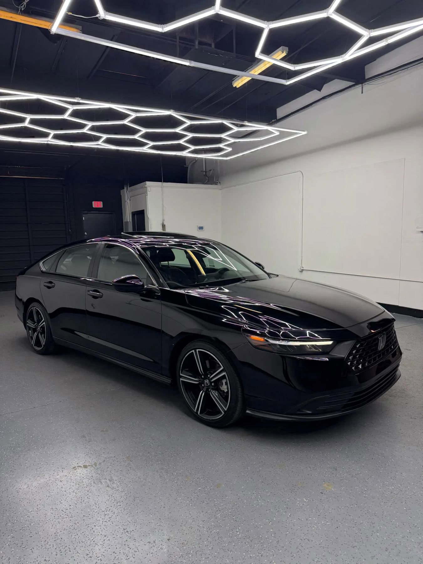 Used 2024 Honda Accord Sport image 1