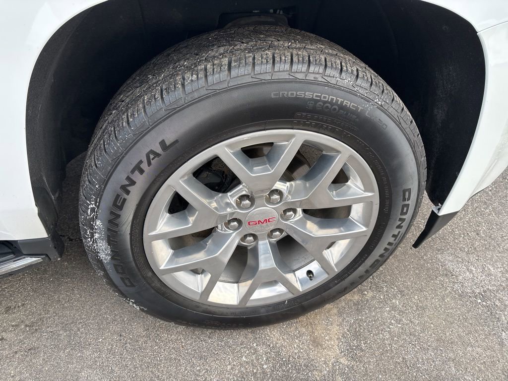 Used 2019 GMC Yukon SLT w/ Open Road Package image 12
