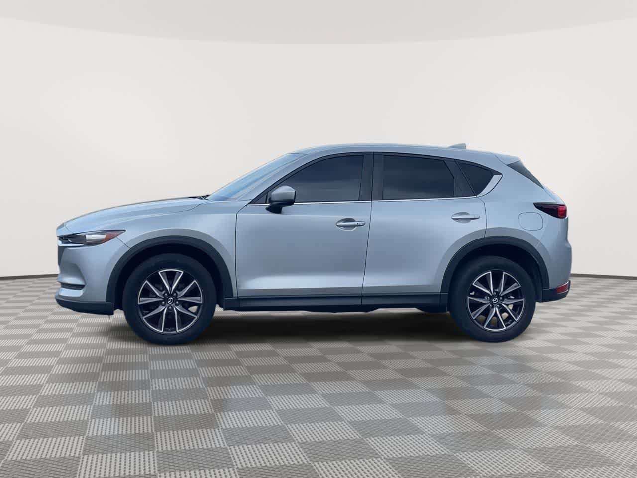 Used 2018 MAZDA CX-5 Touring FWD image 5