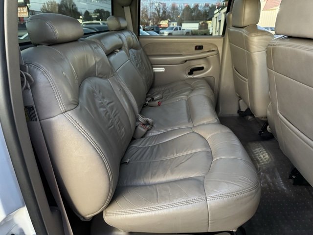 Used 2002 Chevrolet Silverado 3500 LT image 17