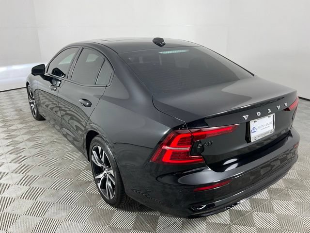 Used 2024 Volvo S60 B5 Core FWD image 5