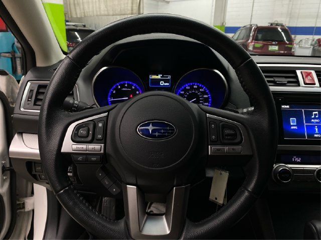 Used 2017 Subaru Outback 2.5i Premium AWD/4WD image 22