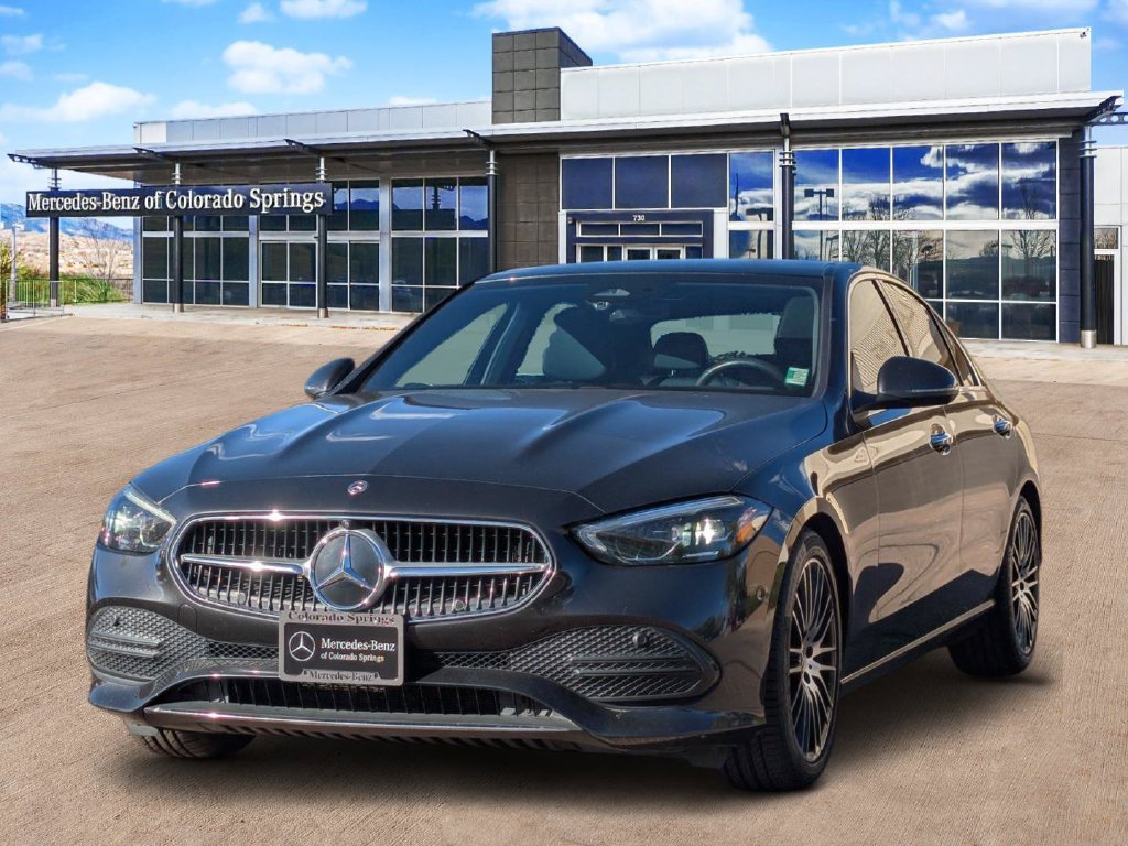Used 2022 Mercedes-Benz C 300 4MATIC Sedan image 3