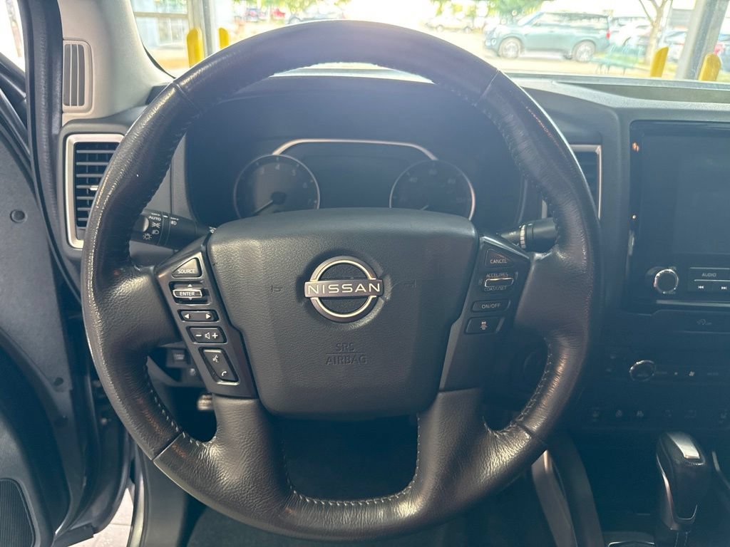 Used 2024 Nissan Frontier SV w/ Technology Package RWD image 8