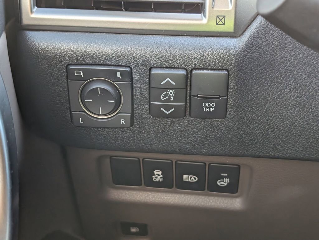 Used 2023 Lexus GX 460 Premium w/ Premium Plus Package image 18