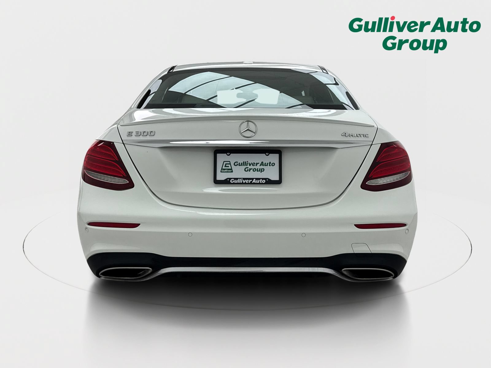 Used 2017 Mercedes-Benz E 300 4MATIC image 7