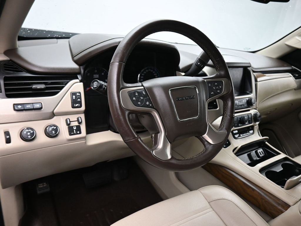 Used 2020 GMC Yukon Denali image 14