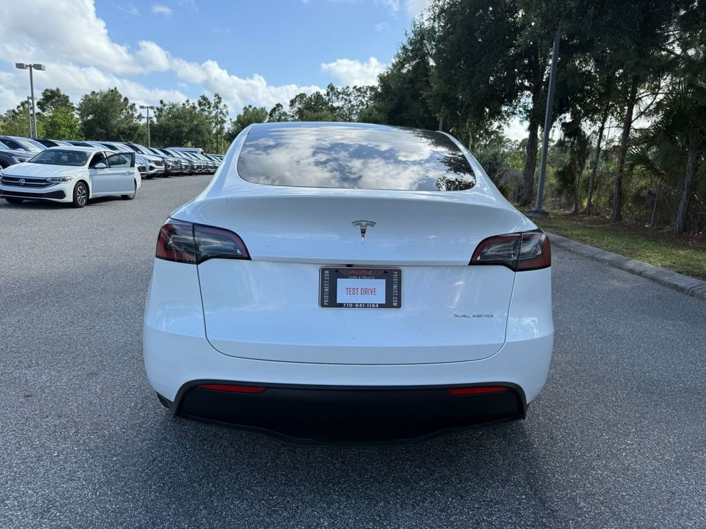 Used 2023 Tesla Model Y Long Range image 13