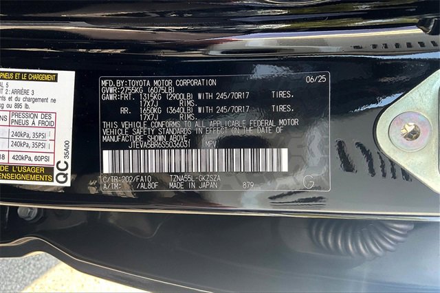 Used 2025 Toyota 4Runner SR5 image 36