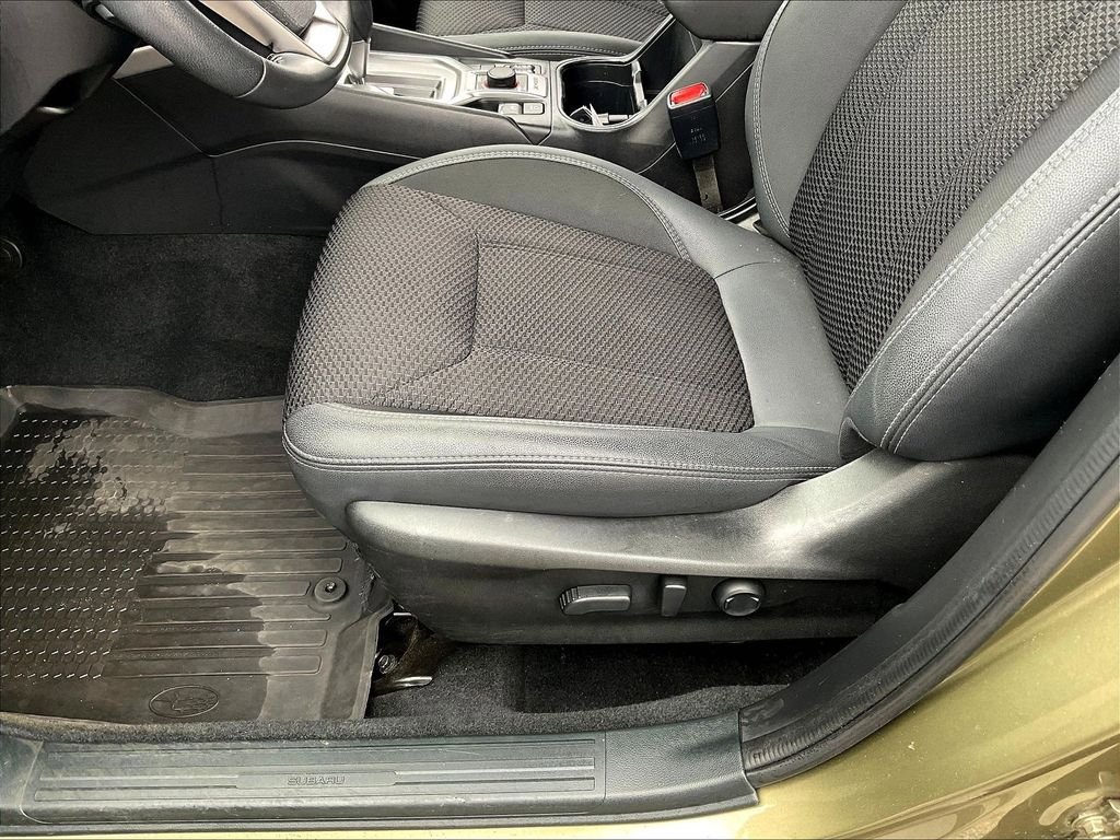 Used 2023 Subaru Forester Premium AWD/4WD image 34