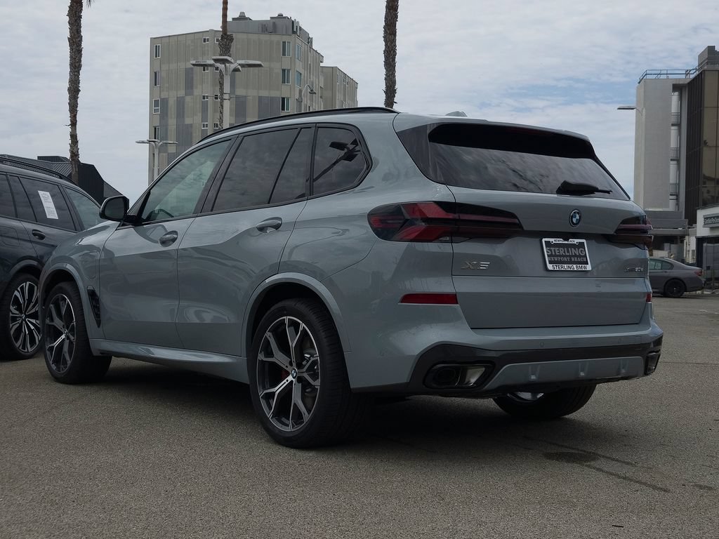 New 2026 BMW X5 xDrive50e w/ Executive Package AWD/4WD image 16