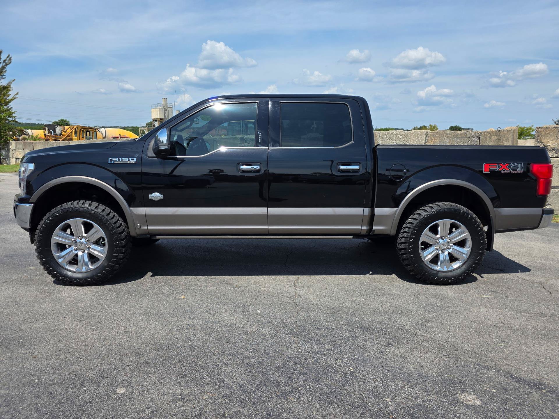 Used 2020 Ford F150 King Ranch w/ Equipment Group 601A Luxury AWD/4WD image 6