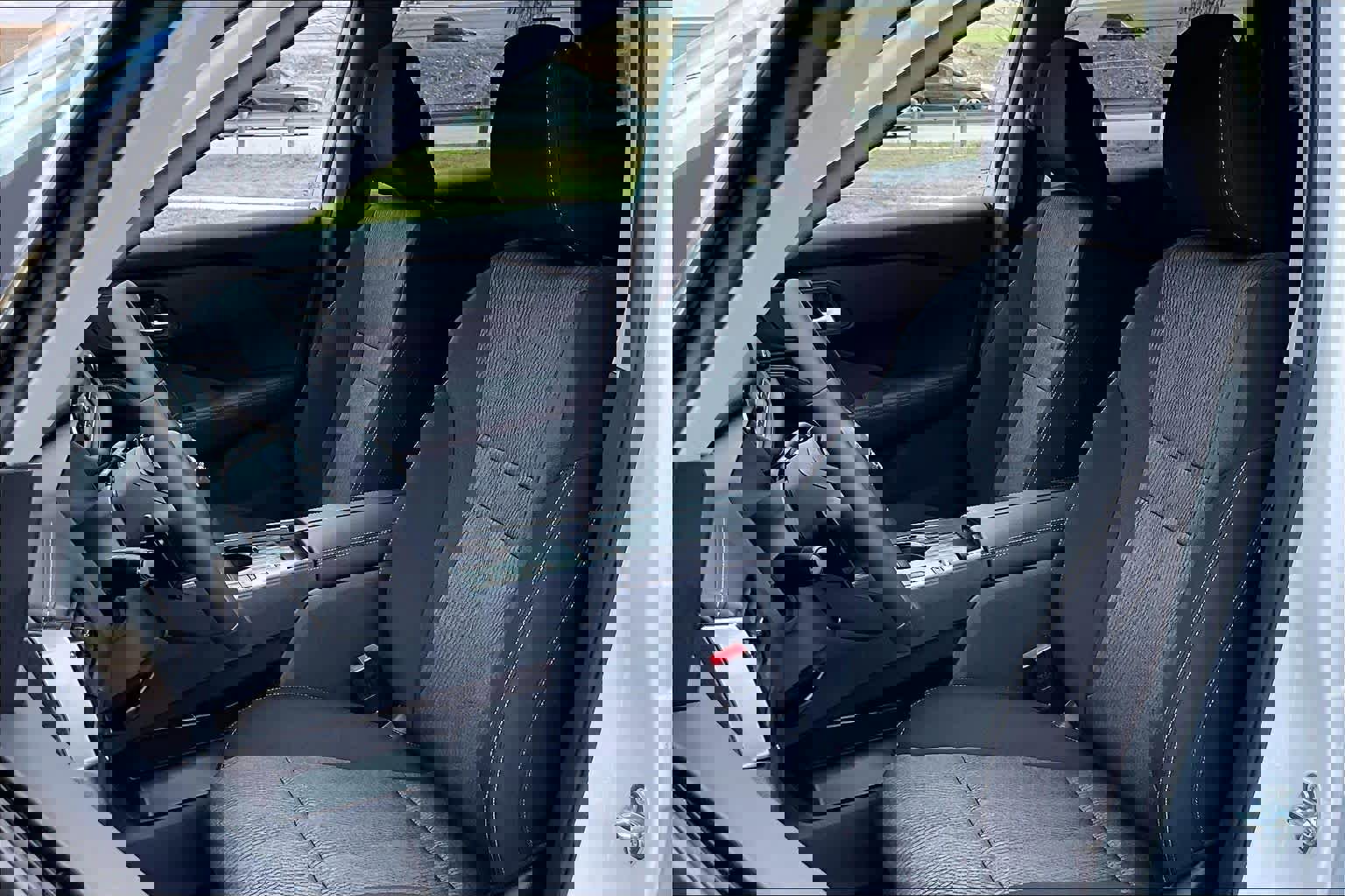 New 2026 Nissan Rogue SV image 9