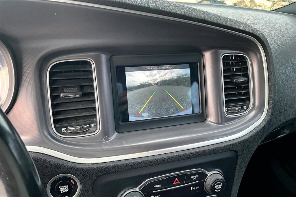 Used 2020 Dodge Charger SXT w/ Leather Interior Group image 16