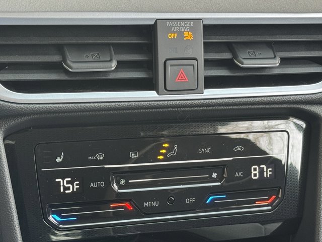 New 2026 Volkswagen Taos SE AWD/4WD image 21