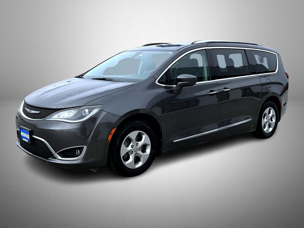 Used 2017 Chrysler Pacifica Touring-L Plus