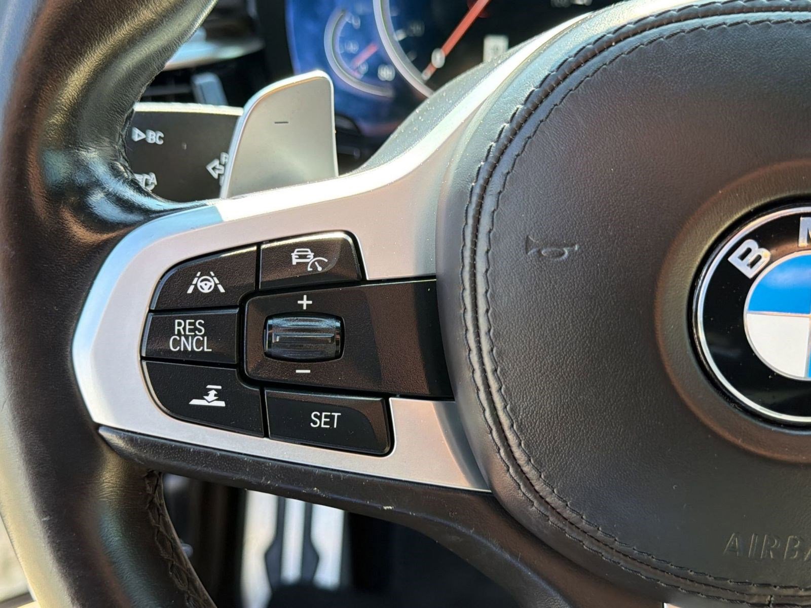 Used 2018 BMW 540i RWD image 17