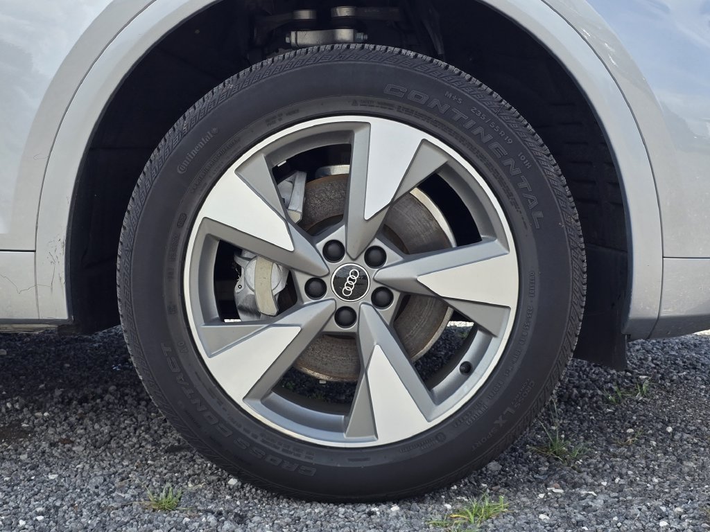 Used 2022 Audi Q5 2.0T Premium Plus AWD/4WD image 11