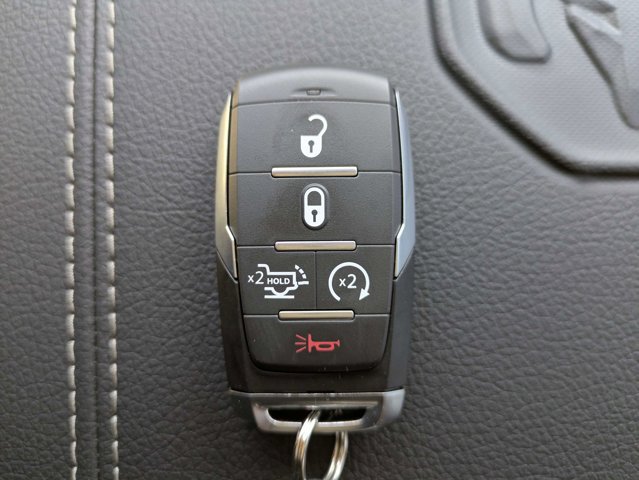 New 2026 RAM 2500 Laramie AWD/4WD image 29