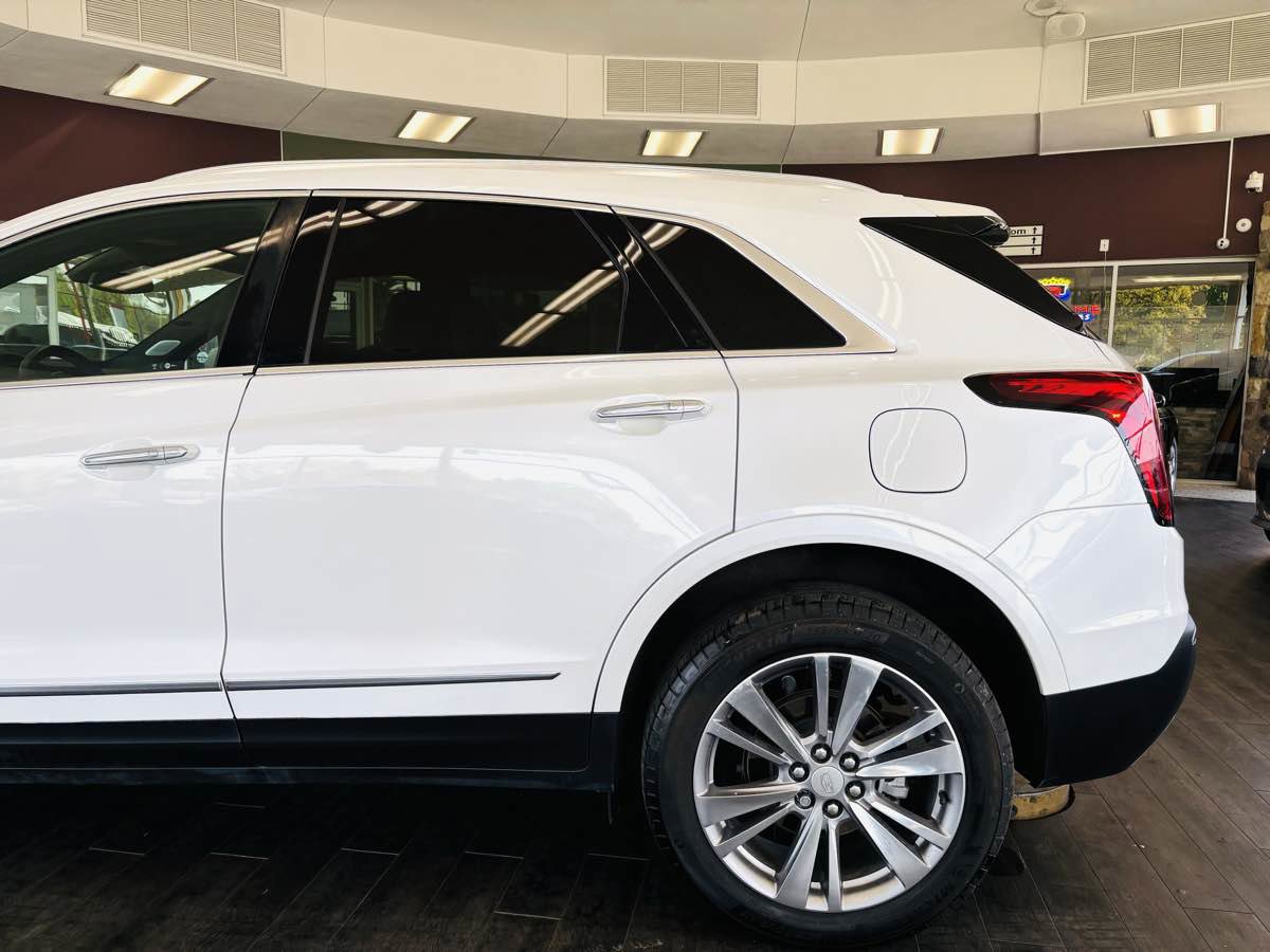 Used 2024 Cadillac XT5 Premium Luxury w/ LPO, Floor Liner Package AWD/4WD image 8