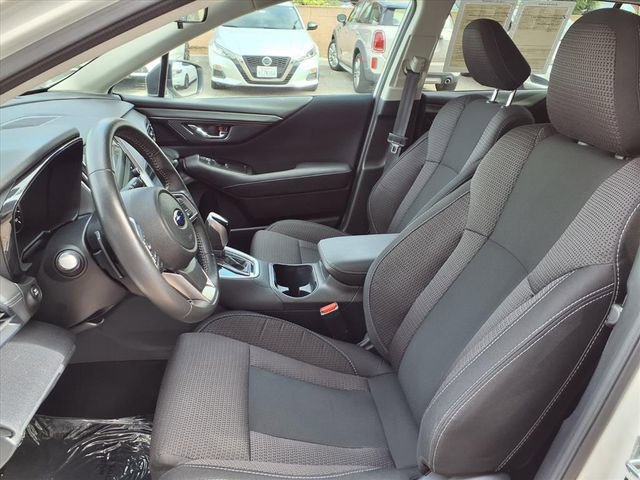 Used 2025 Subaru Outback Premium AWD/4WD image 15