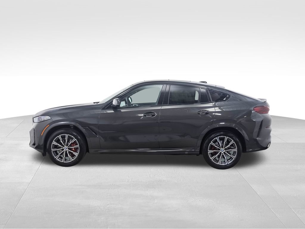 New 2026 BMW X6 xDrive40i w/ Executive Package image 2