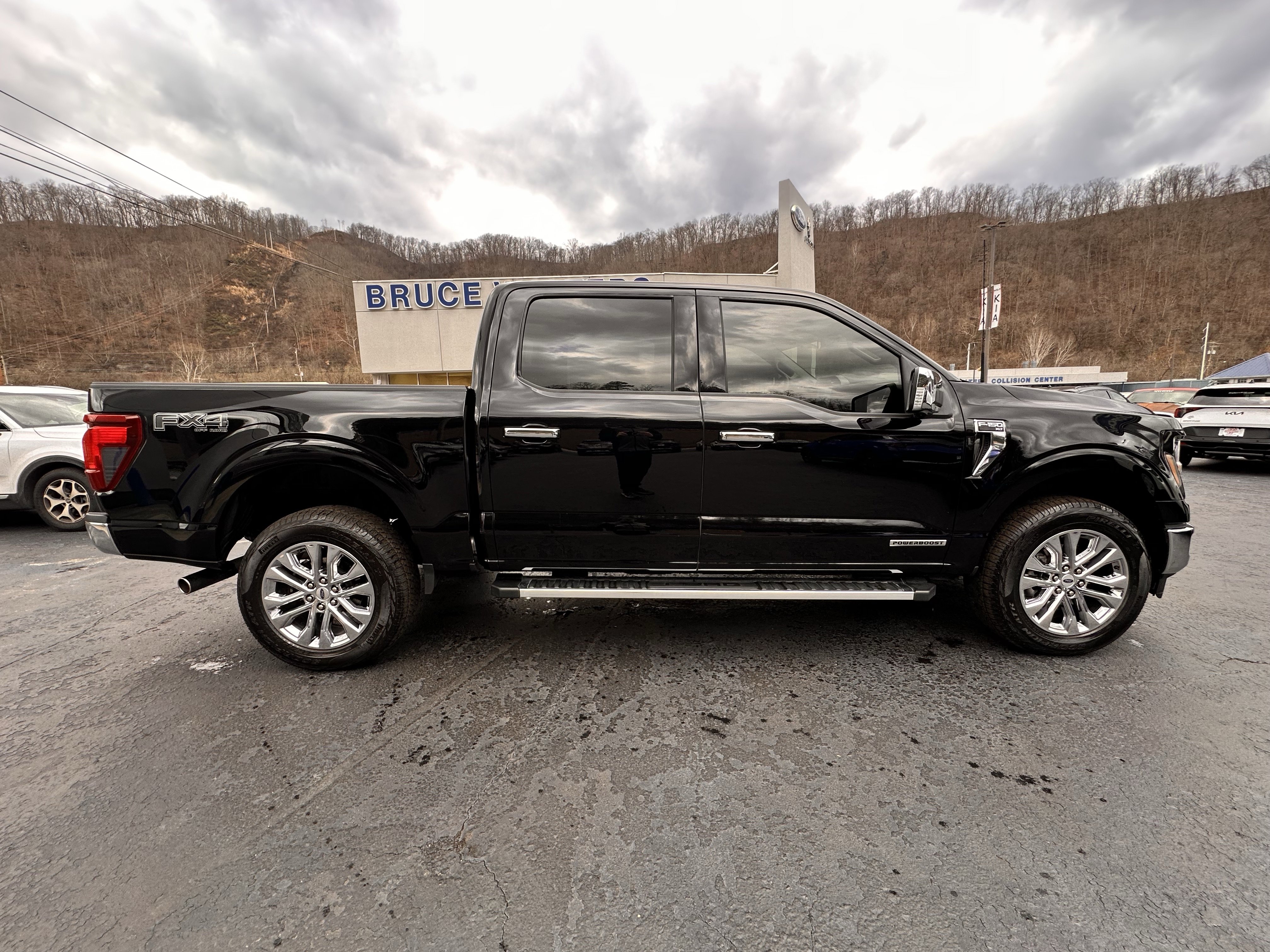 Used 2024 Ford F150 XLT w/ Equipment Group 302A MID image 24