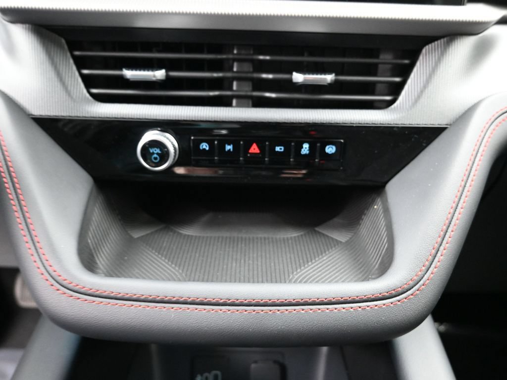 New 2026 Ford Explorer ST-Line w/ ST-Line Street Pack RWD image 18
