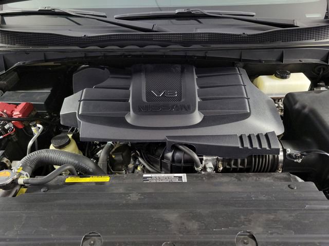 Used 2021 Nissan Titan PRO-4X w/ Pro-4x Utility Package AWD/4WD image 14