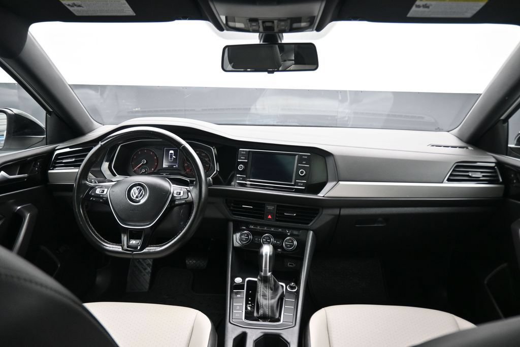 Used 2019 Volkswagen Jetta R-Line w/ R-Line Cold Weather Package FWD image 36