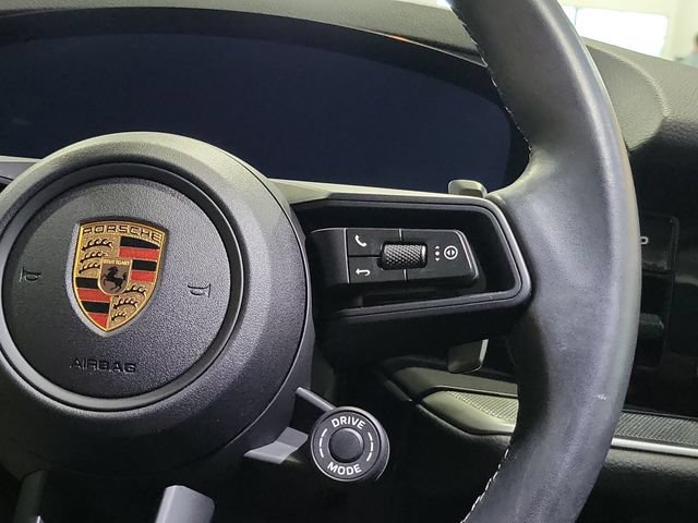 Used 2024 Porsche Cayenne S AWD/4WD image 24