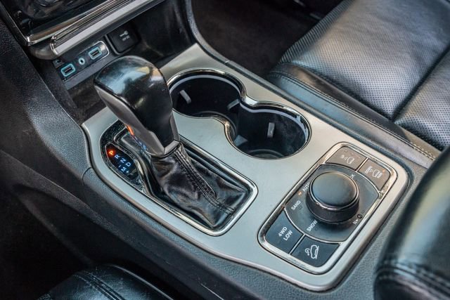 Used 2020 Jeep Grand Cherokee High Altitude AWD/4WD image 31